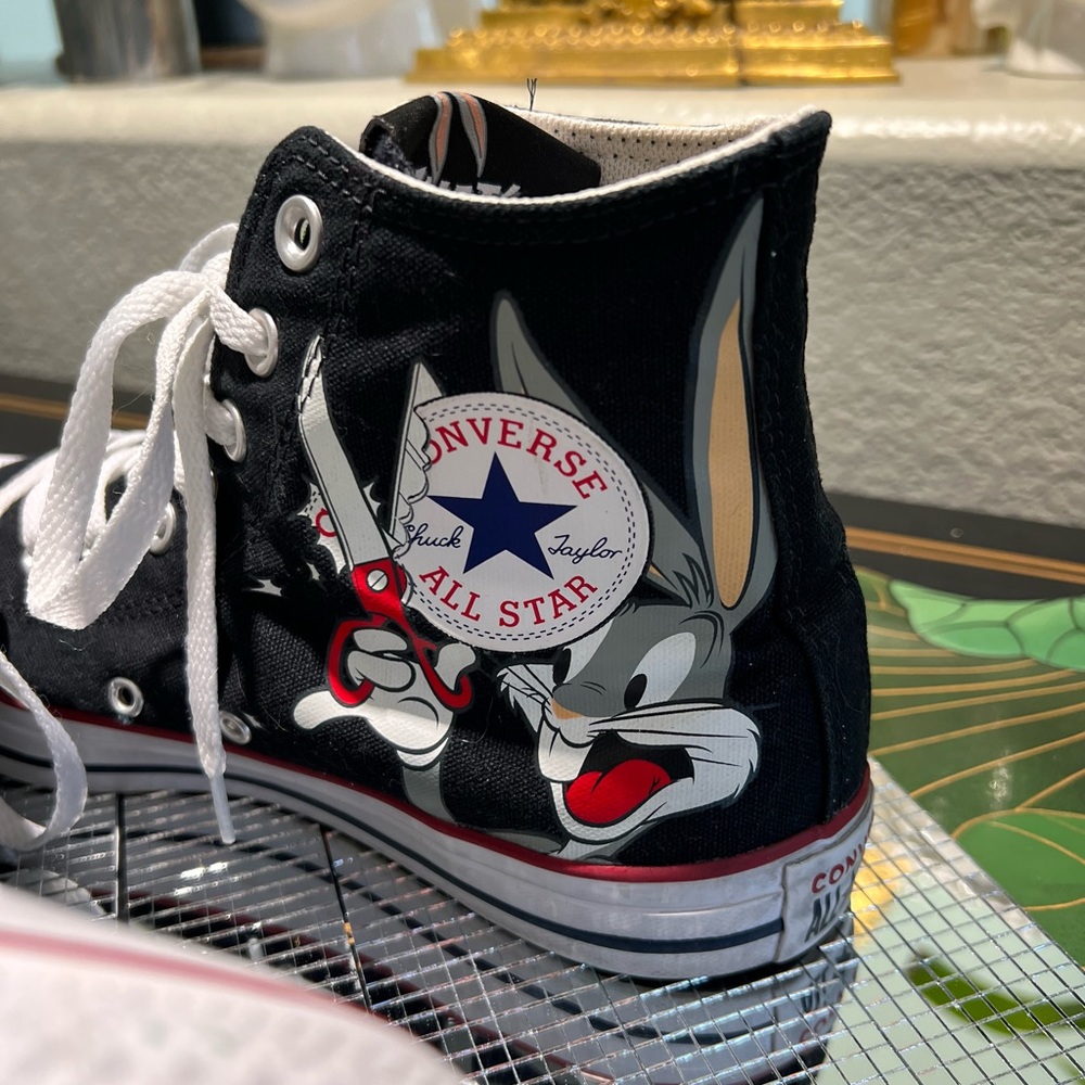 Limited Special Edition Converse Bugs Bunny 50th Anniversary Sneakers